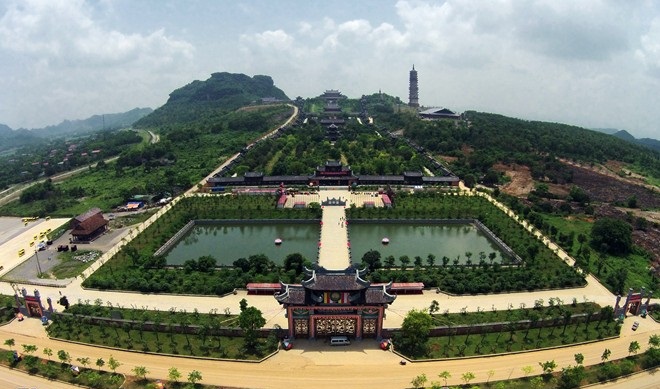 Quần thể chùa Bái Đính